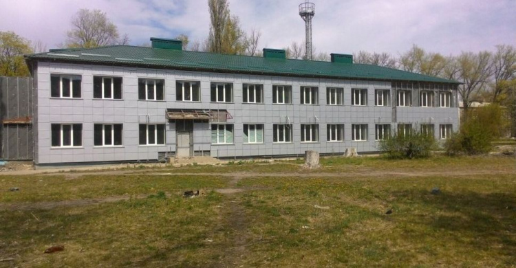 В Авдеевке продолжается реконструкция здания УСЗН:фотофакт