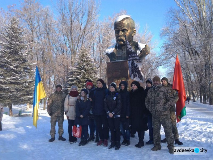Авдіївка святкує День Соборності України (ФОТОРЕПОРТАЖ)