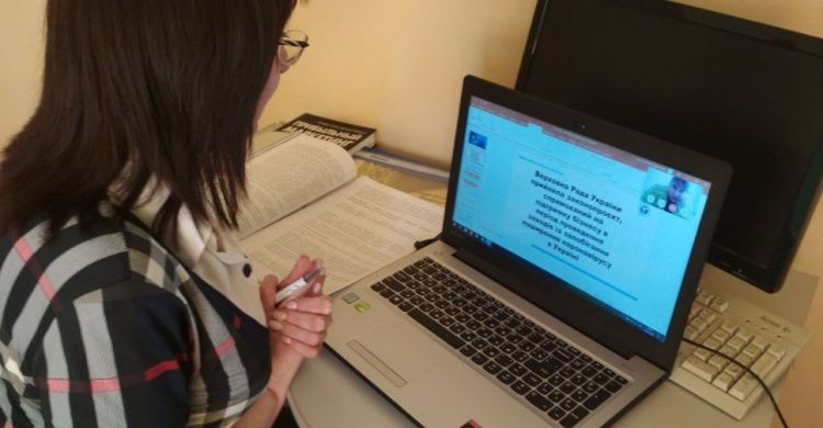 В Авдеевском центре занятости провели онлайн консультацию для работодателей