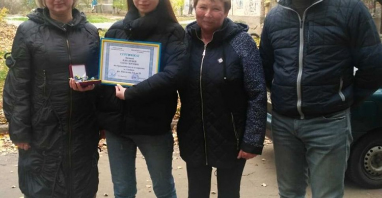 В Авдіївці сирота отримала  квартиру (ФОТО)
