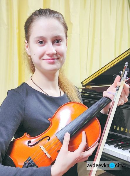 Авдіївськи скрипальки увійшли до трійки кращих на престижному конкурсі