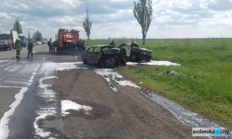 В Донецкой области при лобовом столкновении Chevrolet Aveo  и ВАЗ-22110 погибли 3 человека