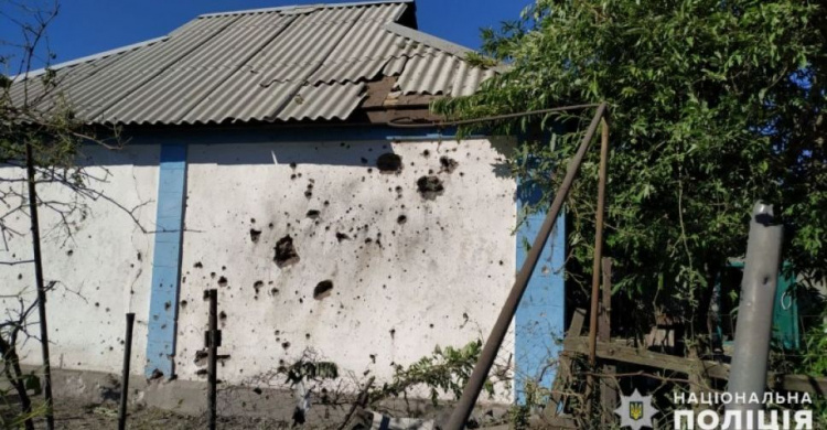 Повреждены четыре дома: полиция подтвердила обстрел Авдеевки (ФОТО)