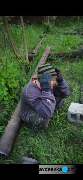 В Авдеевке пресекли кражу труб городского водопровода