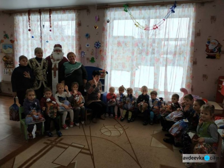 Авдеевские "симики" в новогодние праздники не сидели, сложа руки (ФОТО)