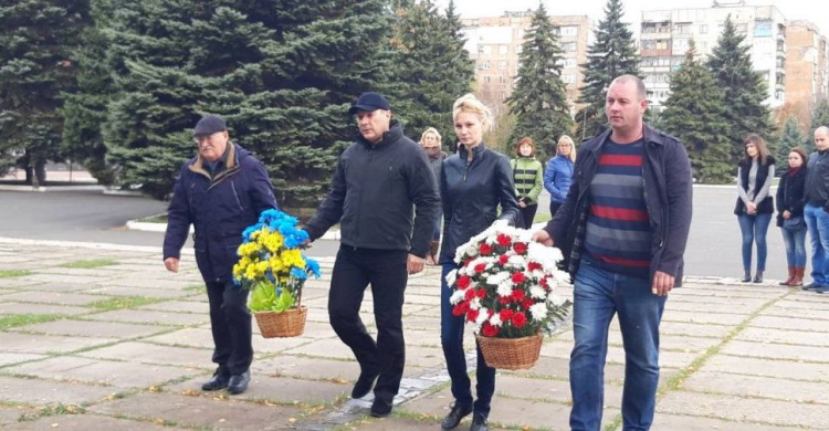 В Авдеевке отметили День освобождения Украины (ФОТО)