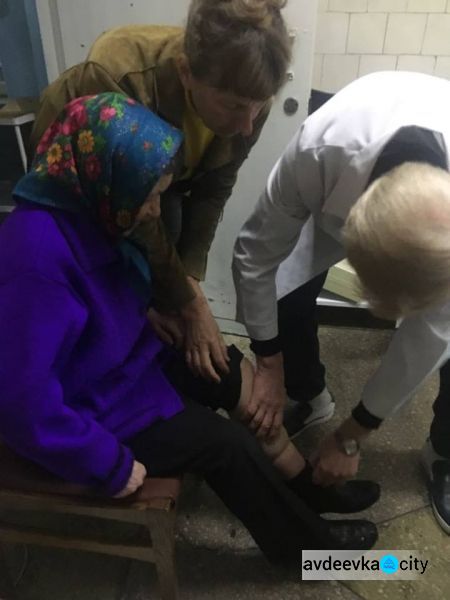 Пожилой жительнице Авдеевки помогут пережить очередную холодную зиму