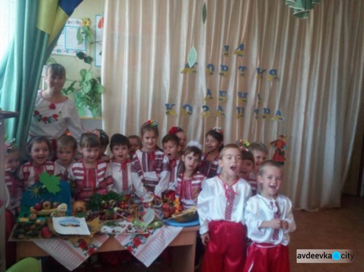 В детсадах Авдеевки говорили о козачестве (ФОТО)