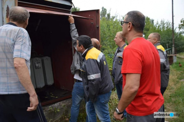 В прифронтовой поселок Опытное надеются вернуть электричество (ФОТО)