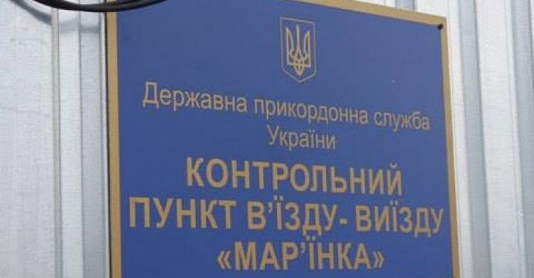 В пункте пропуска «Марьинка» скопилась огромная очередь в сторону неподконтрольной территории