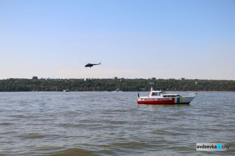 В Мариуполе президент открыл Центр разминирования и побывал на морских учениях (ФОТО + ВИДЕО)