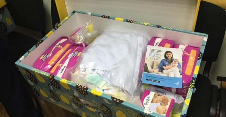 Беби-боксы для новорожденных Авдеевки будут закуплены за средства областного бюджета