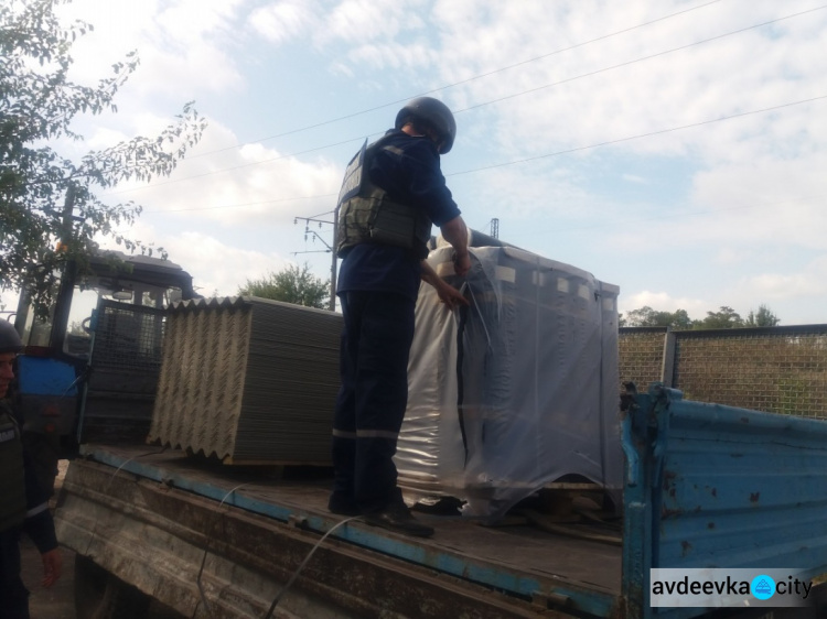 Спасатели восстановили три дома в Авдеевке (ФОТО)