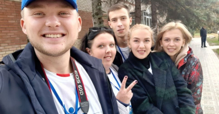 Молодіжна організація Авдіївського коксохіма відвідала форум у Святогірську