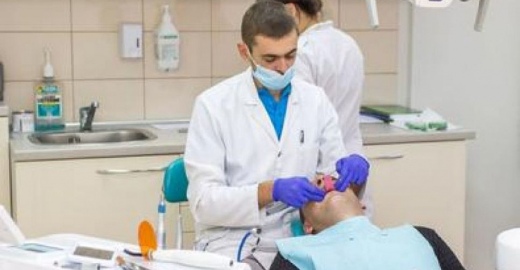 Відтепер авдіївці можуть звернутися до щелепно-лицьового відділення Покровської КЛІЛ у вихідні