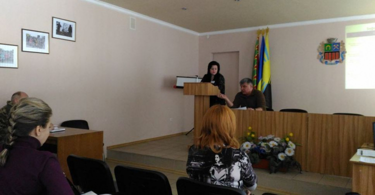 В Авдеевке выводят зарплату из «тени»